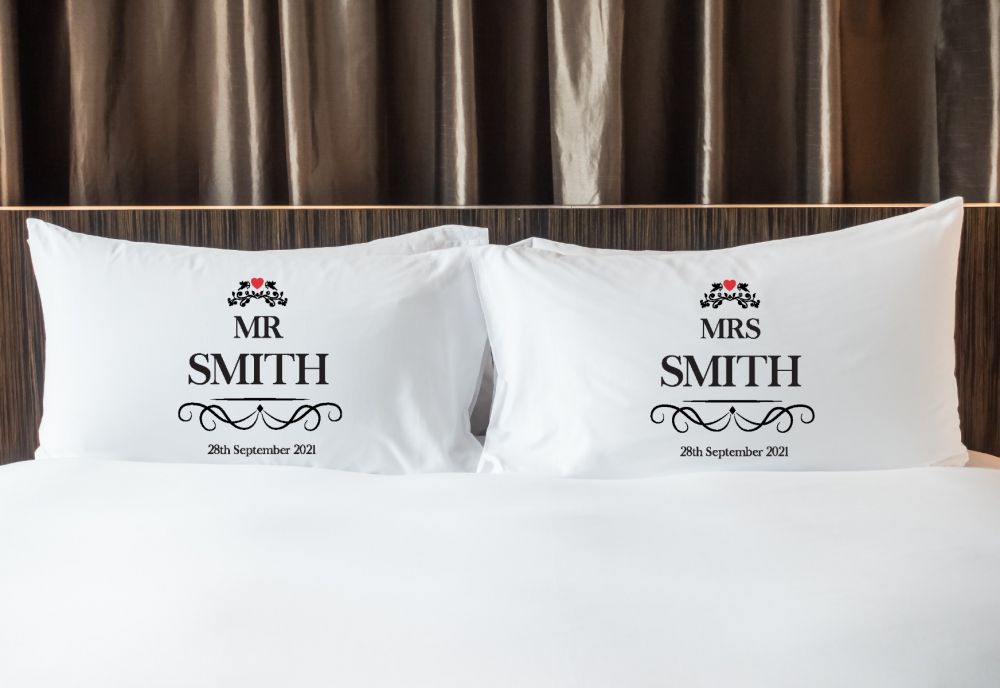 Personalised Mr & Mrs Pillowcase - EL_Heart032